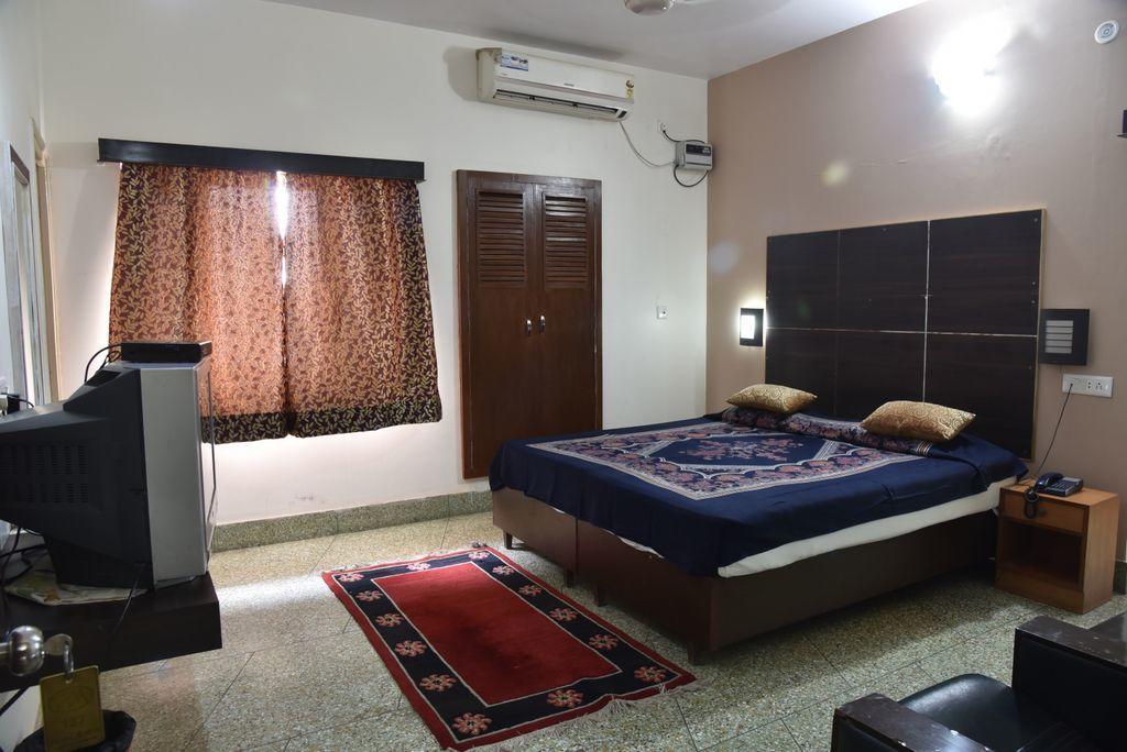 Hotel Ajaya Waranasi Pokój zdjęcie